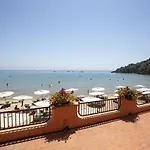 Otel Summit 4*