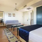 Otel Summit 4*