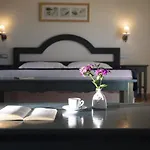 Otel Summit