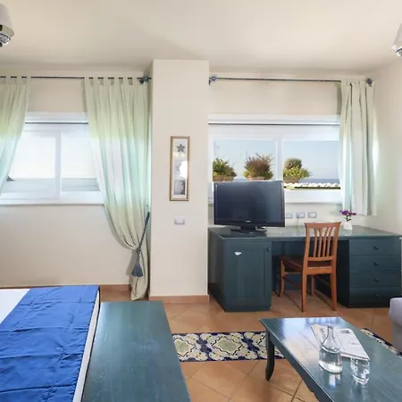 Hotel Summit 4*