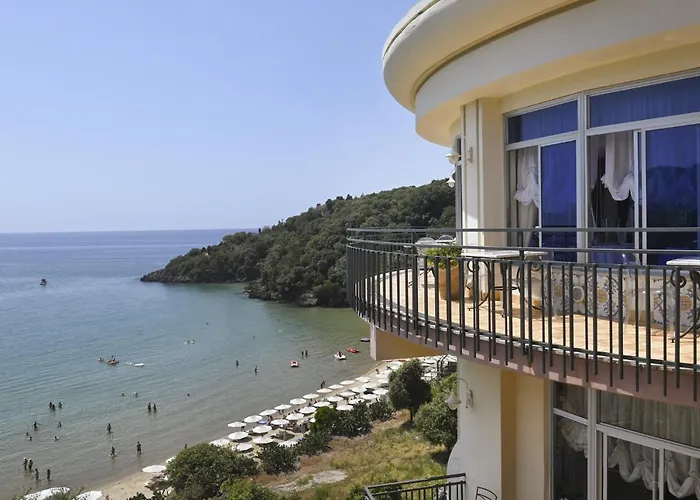 Hotel Summit Hotel 4*