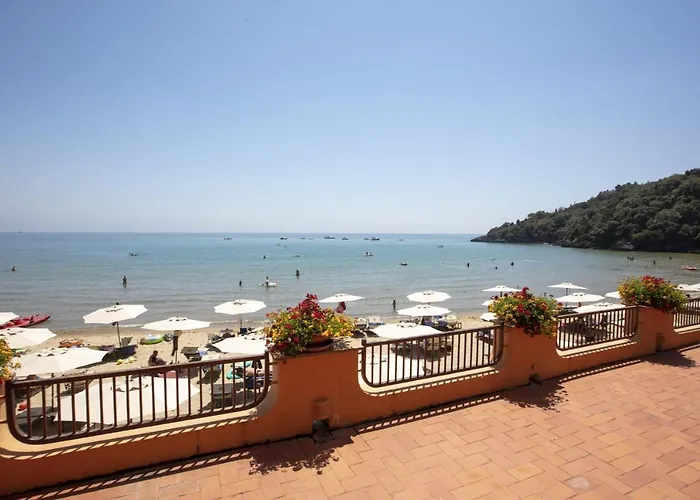 Hotel Summit Hotel 4*