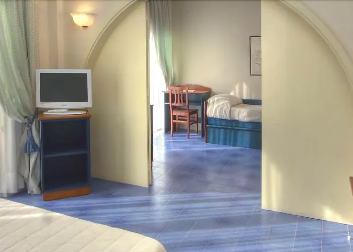 Hotel Summit Hotel 4*